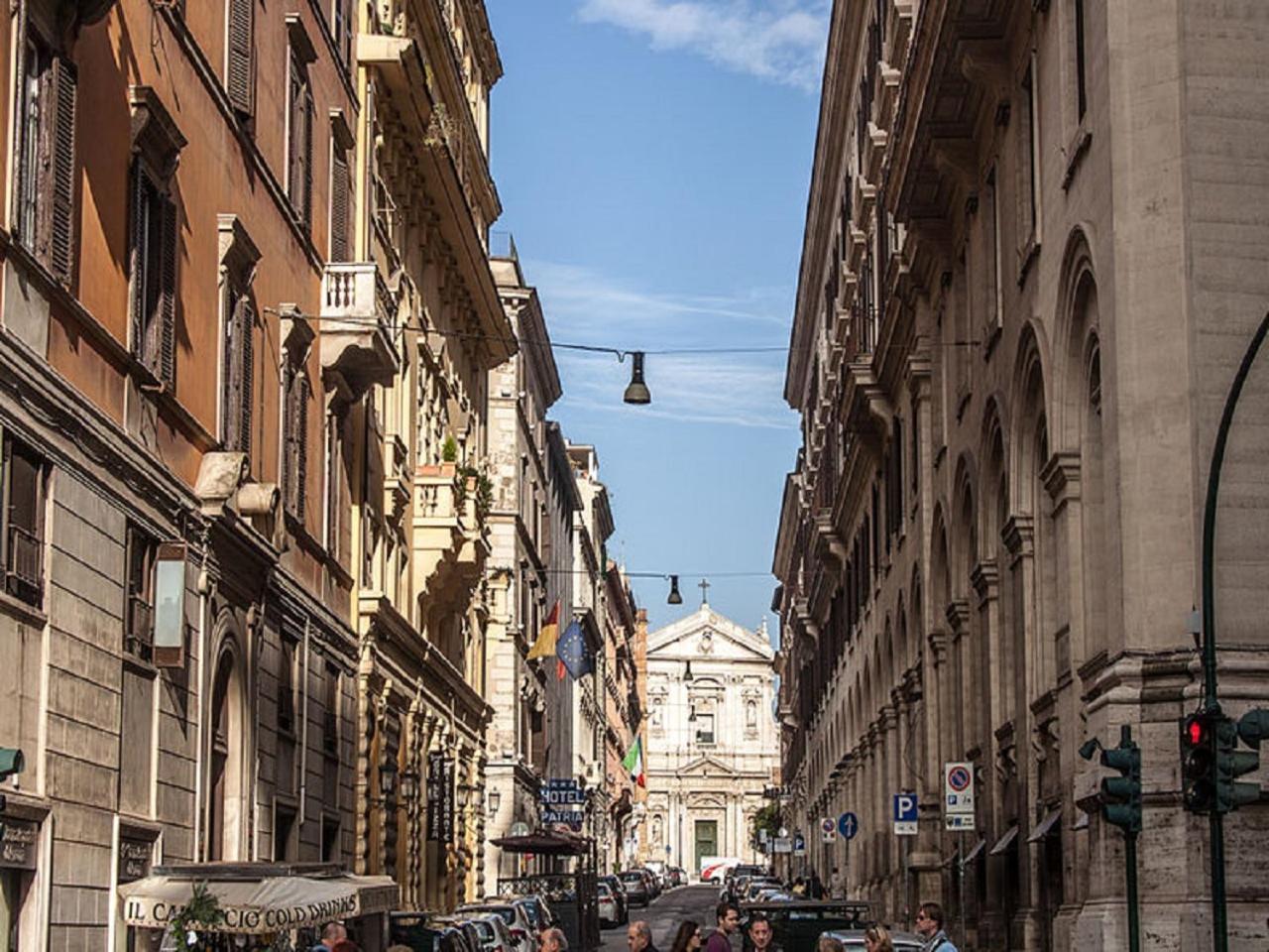 Апартаменты Rent In Rome - Torino House Экстерьер фото